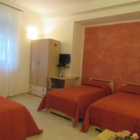 Quiet Bed & Breakfast 3*